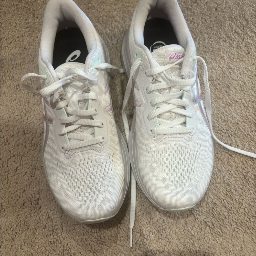 ASICS Women's White and Purple Athletic Shoes